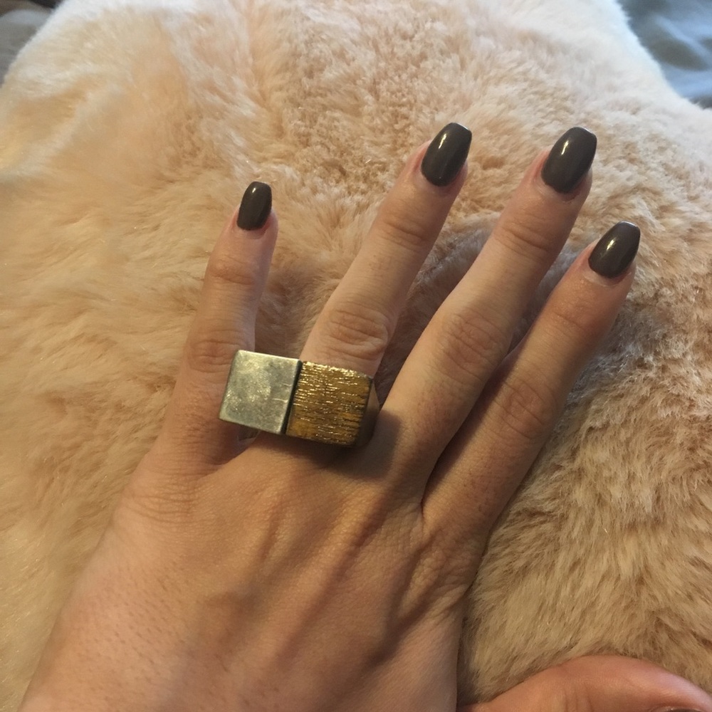 Gorgeous artisan ring size 7 - wood and silver